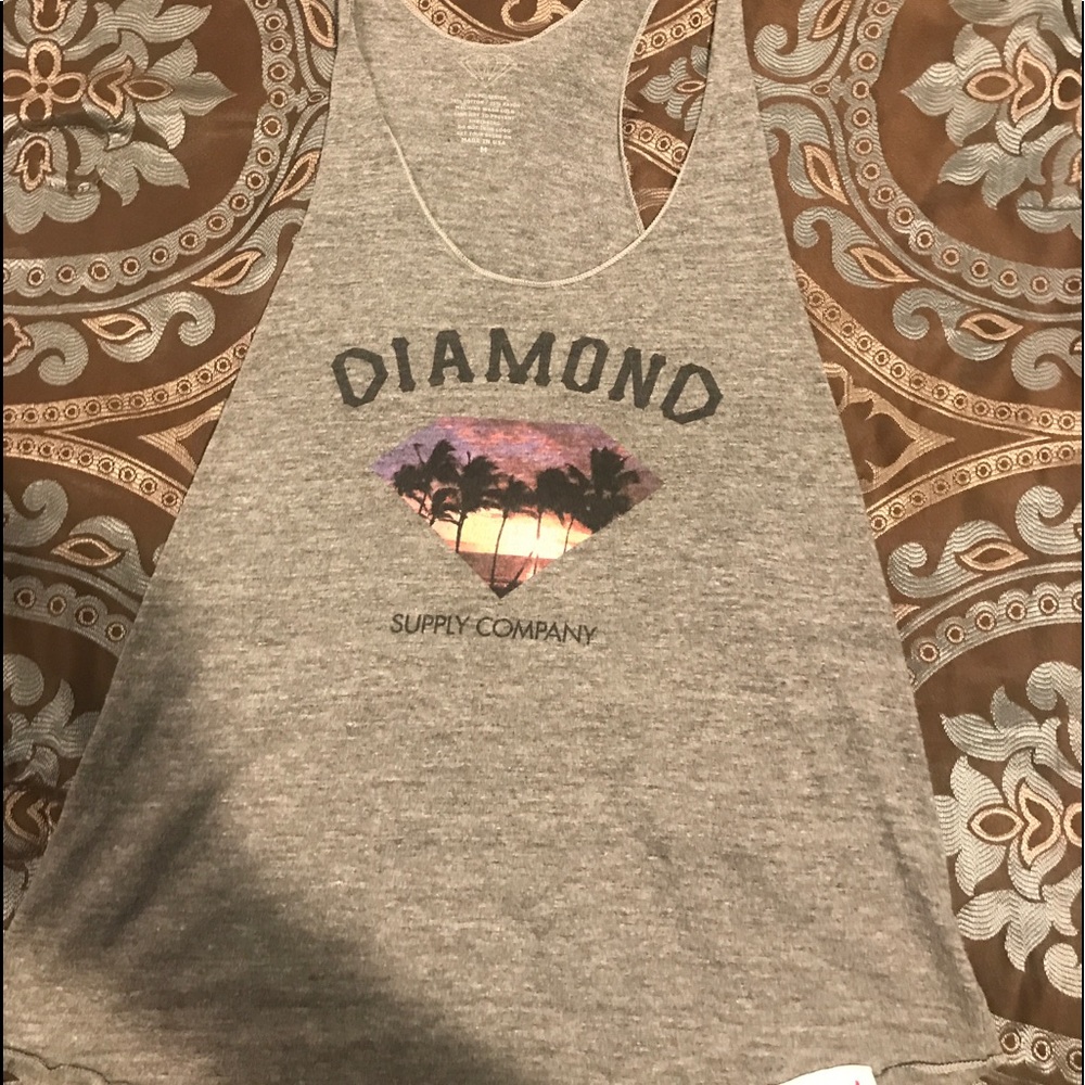 Diamond supply co tank! 💎